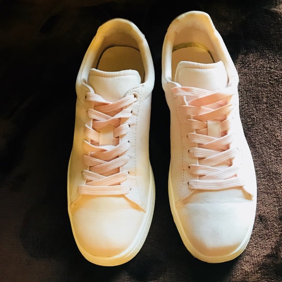 H&M Pink Suede Sneakers - Picture 5 of 8